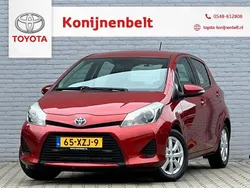 Rood Gebruikt 2012 Toyota Yaris Hatchback | € 11.495 (Iets duurder)