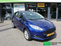 Blauw Gebruikt 2016 Ford Fiesta Titanium Hatchback | € 6.950 (Goede deal)