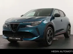 , metallic lak Nieuw 2024 Alfa Romeo Junior Edizione Speciale SUV | € 44.052 (Iets duurder)