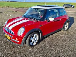 Rood Gebruikt 2005 Mini Cooper Chili Hatchback | € 2.250 (Goede deal)