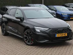 Zwart Gebruikt 2021 Audi A3 Sportback e-tron Competition Sedan | € 27.999 (Goede deal)