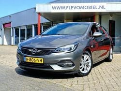 Grijs Gebruikt 2020 Opel Astra Business Edition Hatchback | € 12.450 (Goede deal)