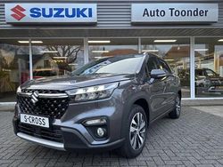Grijs (metallic) Gebruikt 2024 Suzuki SX4 S-Cross Style SUV | € 27.900