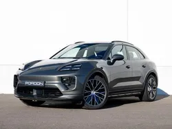 Groen Gebruikt 2024 Porsche Macan SUV | € 98.840 (Eerlijke prijs)