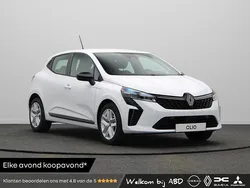 Wit Nieuw 2025 Renault Clio V Evolution Hatchback | € 22.975 (Goede deal)