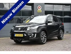Zwart Gebruikt 2018 Suzuki Vitara SUV | € 19.950 (Eerlijke prijs)