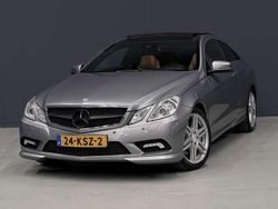 Grijs (metallic) Gebruikt 2010 Mercedes E350 Avantgarde Coupé | € 12.950 (Iets duurder)