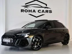 Grijs, metallic lak Gebruikt 2022 Audi RS3 Sportback Sport Hatchback | € 68.945 (Super prijs)