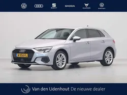 Grijs Gebruikt 2020 Audi A3 Sportback e-tron Sedan | € 23.940 (Goede deal)