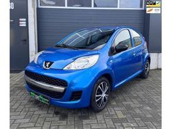Blauw Gebruikt 2010 Peugeot 107 Hatchback | € 3.195 (Eerlijke prijs)