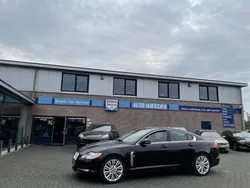 Zwart, metallic lak Gebruikt 2011 Jaguar XF Premium Luxury Sedan | € 8.950 (Iets duurder)