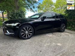 Zwart Gebruikt 2023 Volvo V60 Ultimate Stationwagen | € 29.950