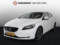 Wit Gebruikt 2016 Volvo V40 Kinetic Stationwagen | € 13.945 (Goede deal)