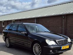 Zwart Gebruikt 2007 Mercedes C180 Avantgarde Stationwagen | € 3.000 (Super prijs)