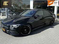 Zwart Gebruikt 2019 Mercedes CLA220 Premium Plus Sedan | € 28.950 (Goede deal)