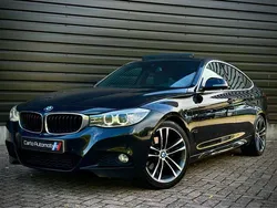 Zwart / black sapphire metallic (475) Gebruikt 2014 BMW 328 M Sport Hatchback | € 14.950 (Eerlijke prijs)