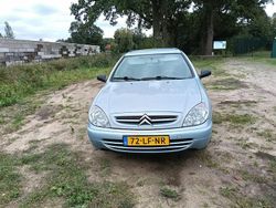 Blauw Gebruikt 2002 Citroën Xsara Comfort Stationwagen | € 650