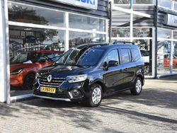 Zwart Gebruikt 2022 Renault Kangoo MPV | € 27.943