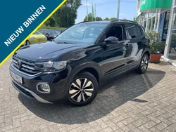 Zwart Gebruikt 2023 VW T-Cross Move SUV | € 27.845 (Iets duurder)