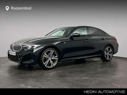 Zwart Gebruikt 2024 BMW 330e M Sport Sedan | € 46.880 (Super prijs)