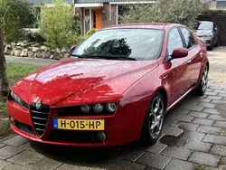 Rood Gebruikt 2006 Alfa Romeo 159 Business Sedan | € 2.500 (Eerlijke prijs)