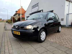 Zwart Gebruikt 2001 Seat Arosa Stella Hatchback | € 1.099 (Eerlijke prijs)