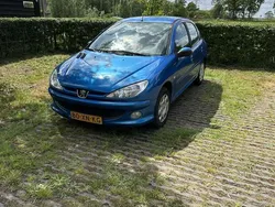 Blauw Gebruikt 2007 Peugeot 206 Forever Hatchback | € 995 (Goede deal)