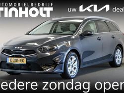 Grijs, metallic lak Gebruikt 2024 Kia Ceed Sportswagon Stationwagen | € 23.950 (Eerlijke prijs)