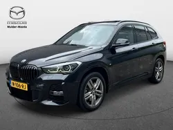 Zwart Gebruikt 2021 BMW X1 Executive SUV | € 29.225 (Eerlijke prijs)