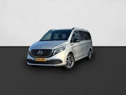 Grijs, metallic lak Gebruikt 2021 Mercedes EQV300 Avantgarde MPV | € 44.710 (Eerlijke prijs)