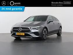 Grijs, metallic lak Gebruikt 2024 Mercedes CLA180 Shooting Brake Luxury Stationwagen | € 35.850 (Eerlijke prijs)