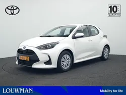 Wit Gebruikt 2022 Toyota Yaris Hybrid Active Hatchback | € 21.980 (Eerlijke prijs)