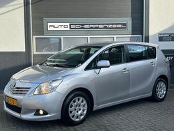 Grijs Gebruikt 2010 Toyota Verso MPV | € 5.485 (Goede deal)