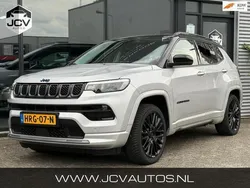 Grijs, metallic lak Gebruikt 2022 Jeep Compass SUV | € 24.888 (Goede deal)