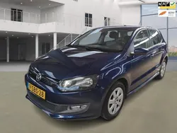 Blauw, metallic lak Gebruikt 2013 VW Polo Hatchback | € 4.500 (Goede deal)