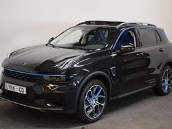 Zwart, metallic lak Gebruikt 2023 Lynk & Co 01 SUV | € 27.450 (Eerlijke prijs)