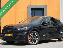 Zwart Gebruikt 2021 Ford Mustang Mach-E SUV | € 26.950 (Super prijs)