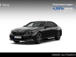 Zwart Nieuw 2025 BMW 530e M Sport Sedan | € 88.396 (Eerlijke prijs)