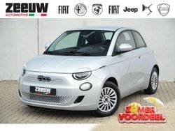 Blauw Nieuw 2025 Fiat 500e Comfort Hatchback | € 34.450 (Duur)