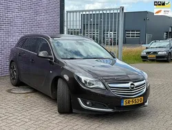 Bruin Gebruikt 2015 Opel Insignia Cosmo Stationwagen | € 4.950