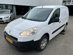 Wit Gebruikt 2016 Peugeot Partner MPV | € 9.995