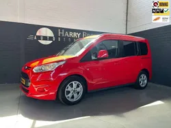 Rood, metallic lak Gebruikt 2016 Ford Tourneo Connect Titanium MPV | € 19.800