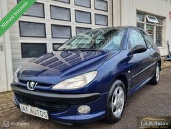 Blauw Gebruikt 2000 Peugeot 206 Hatchback | € 1.299 (Iets duurder)