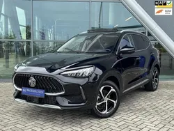 Zwart, metallic lak Gebruikt 2024 MG EHS Luxury SUV | € 28.950 (Iets duurder)