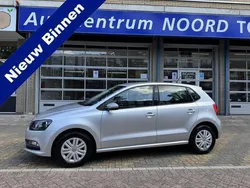Grijs, metallic lak Gebruikt 2015 VW Polo Hatchback | € 8.949 (Goede deal)