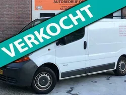 Wit Gebruikt 2002 Renault Trafic Van | € 2.699 (Eerlijke prijs)