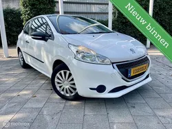 Wit Gebruikt 2014 Peugeot 208 Hatchback | € 4.999 (Eerlijke prijs)