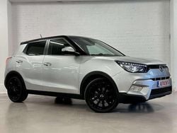 Grijs Gebruikt 2017 Ssangyong (KGM) Tivoli SUV | € 10.900