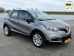 Grijs Gebruikt 2014 Renault Captur Dynamique SUV | € 6.750 (Eerlijke prijs)