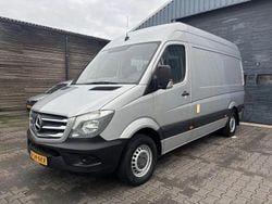 Grijs Gebruikt 2017 Mercedes 316 Van | € 14.450